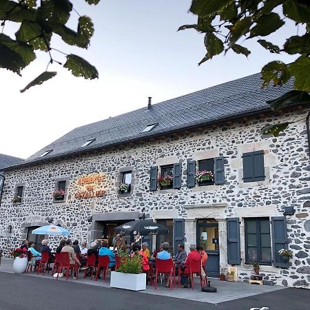 Auberge Du Cezallier Montgreleix Eksteriør bilde