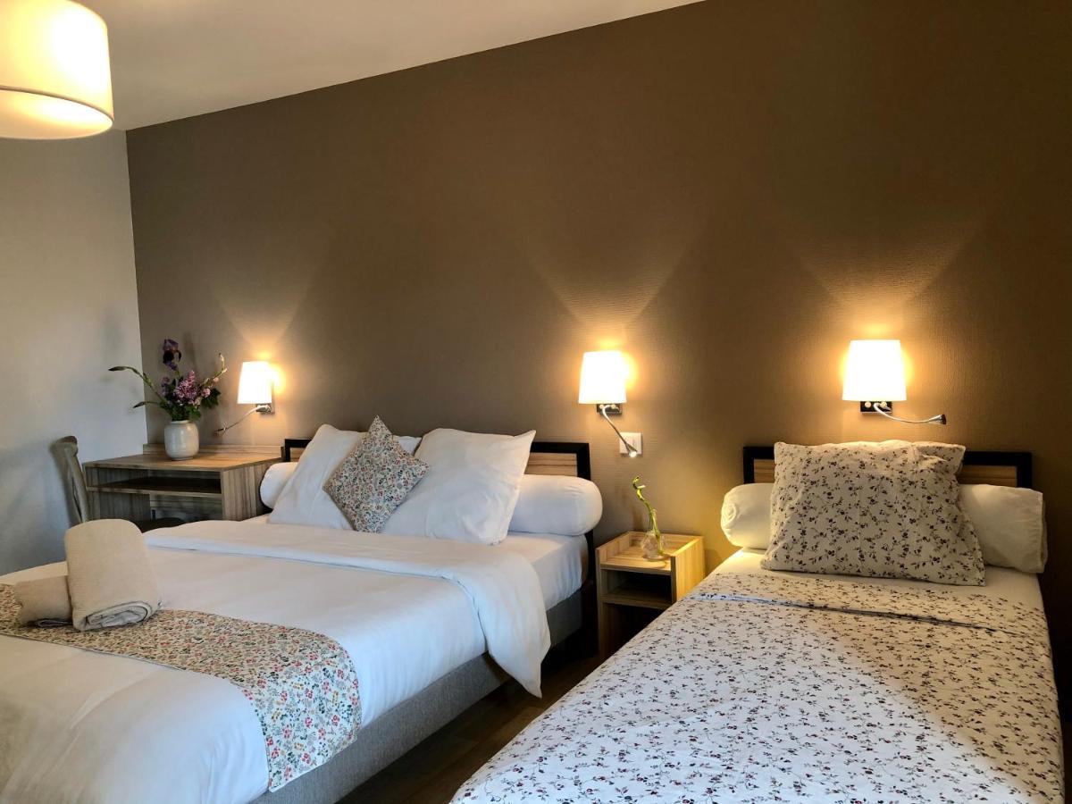 Auberge Du Cezallier Montgreleix Eksteriør bilde