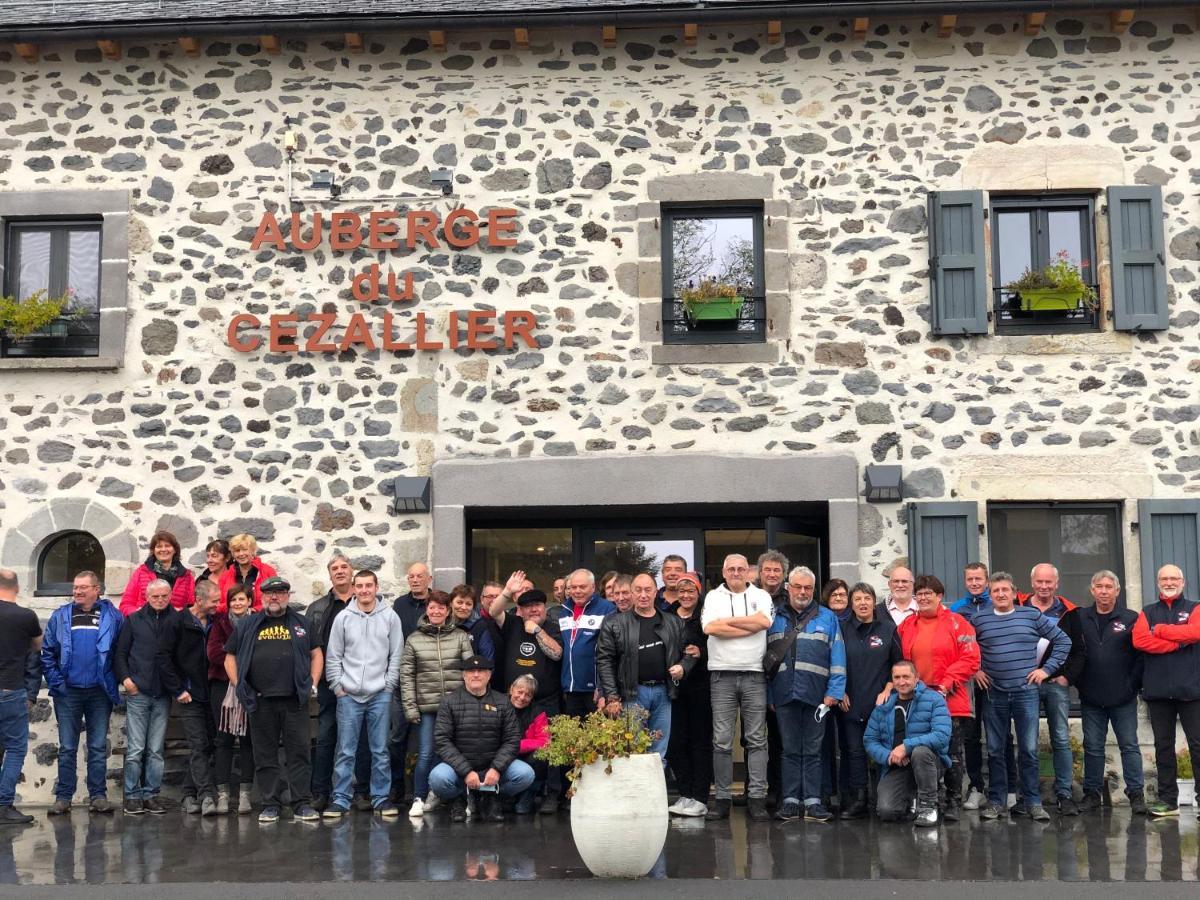Auberge Du Cezallier Montgreleix Eksteriør bilde